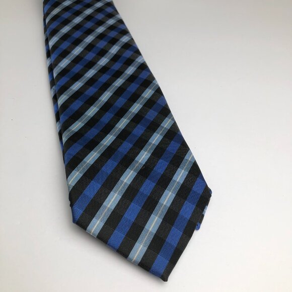 Croft & Barrow Blue Black Hand Made White 100% Polyester Men’s Neck Tie - Picture 2 of 6